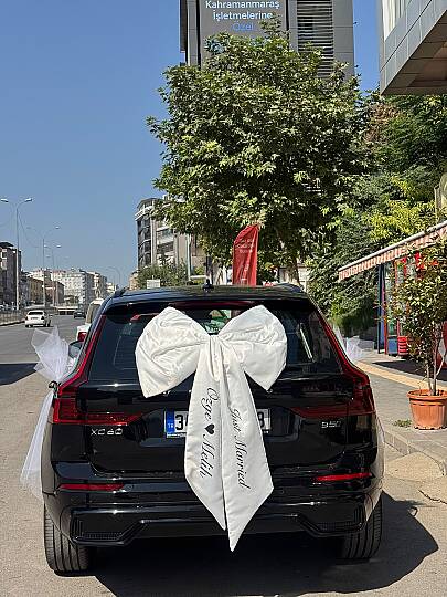 Büyük Fiyonklu Gelin Arabası 