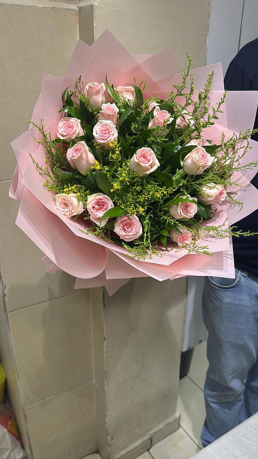 17 Adet Pembe Gül Buketi